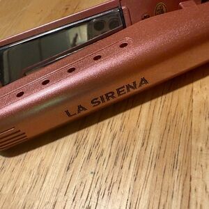 Beach Wave Hair Straightener